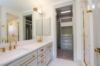 1019 BISHOP Avenue Dallas, TX 75208-12