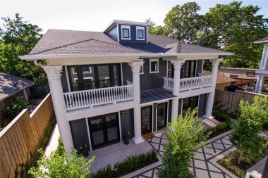 1019 BISHOP Avenue Dallas, TX 75208-2