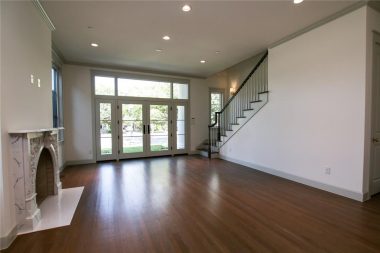 1019 BISHOP Avenue Dallas, TX 75208-4
