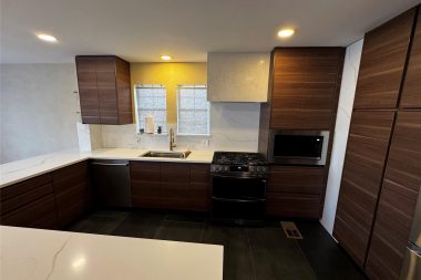 1112 Kings Highway 4