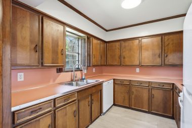 13328 Southview 7