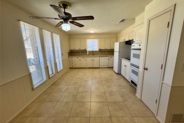 1800 Westlake Drive Plano, TX 75075-3