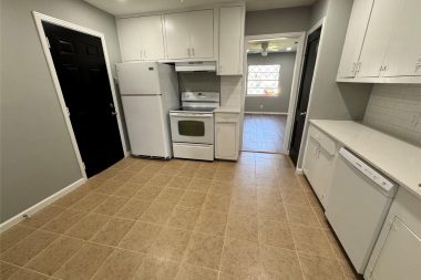 3414 June Drive Dallas, TX 75211-3