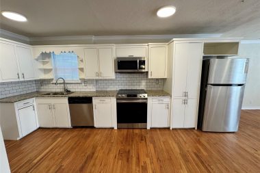 3727 Meredith Avenue Dallas, TX 75211-4