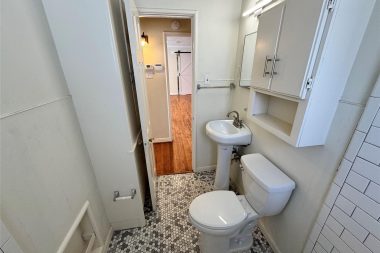 3727 Meredith Avenue Dallas, TX 75211-7
