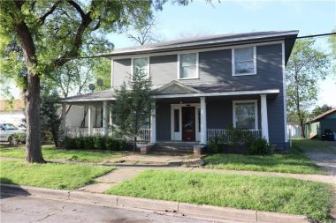 409 W Franklin Street #3 Waxahachie, TX 75165-1