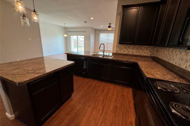 4110 Legend Trail Heartland, TX 75126-8