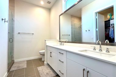 4545 Bowser Avenue #201 Dallas, TX 75219-10