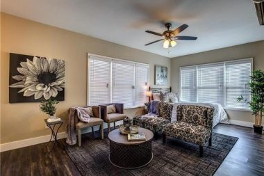 615 N Marsalis Avenue #4 Dallas, TX 75203-2