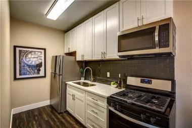 615 N Marsalis Avenue #6 Dallas, TX 75203-5