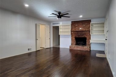 910 Worcester Lane 7